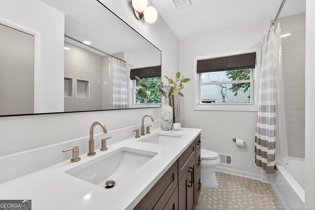 3811 N Stratford Road NE, Atlanta, GA 30342