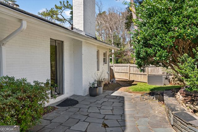 3811 N Stratford Road NE, Atlanta, GA 30342