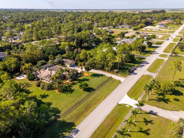 17352 Valencia Boulevard, Loxahatchee, FL 33470