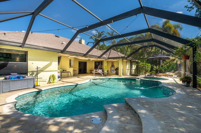 17352 Valencia Boulevard, Loxahatchee, FL 33470