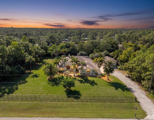 17352 Valencia Boulevard, Loxahatchee, FL 33470