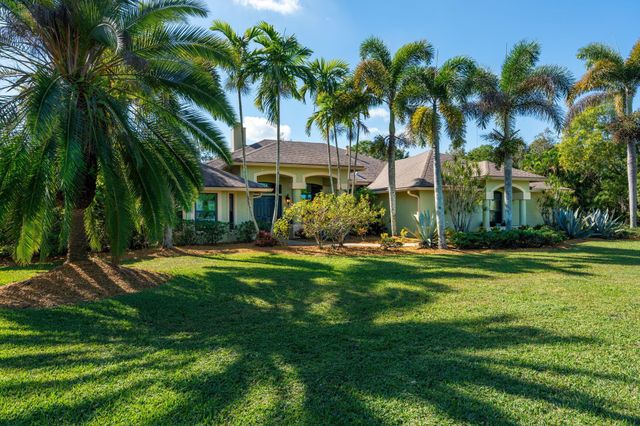 17352 Valencia Boulevard, Loxahatchee, FL 33470