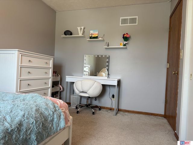 1948 SW 25th Street, Lincoln, NE 68522