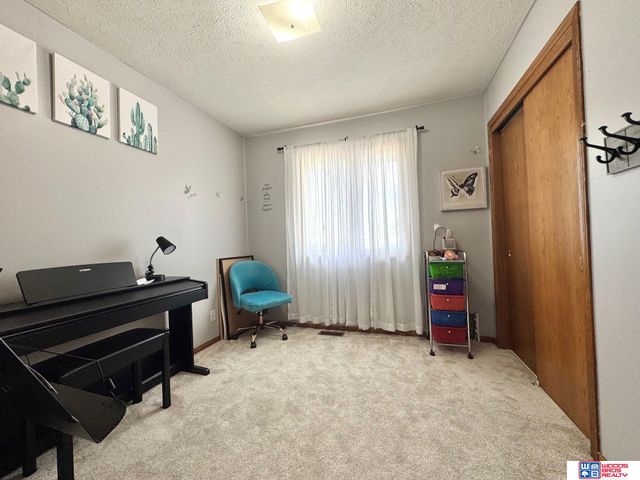 1948 SW 25th Street, Lincoln, NE 68522