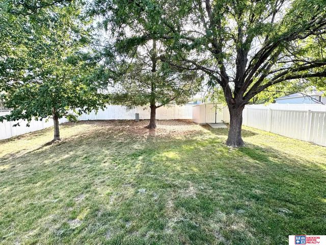 1948 SW 25th Street, Lincoln, NE 68522