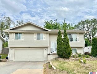 1948 SW 25th Street, Lincoln, NE 68522