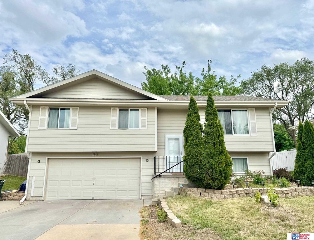 1948 SW 25th Street, Lincoln, NE 68522
