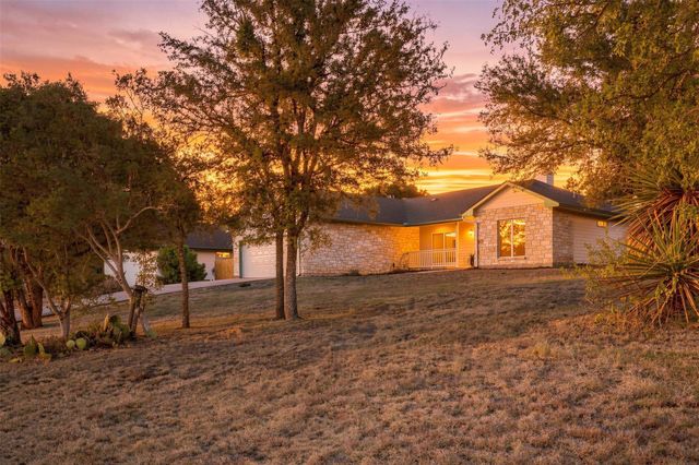 3303 E Scenic LOOP, Marble Falls, TX 78654
