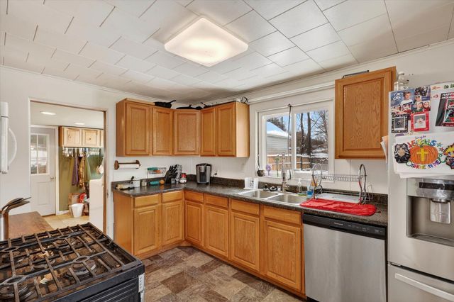 126 N Clark Street, Six Lakes, MI 48886