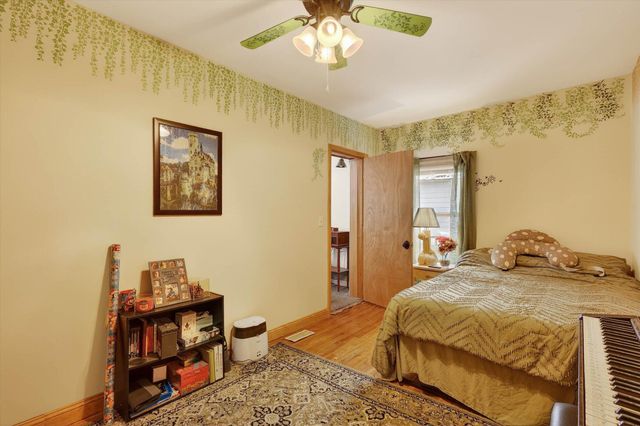 126 N Clark Street, Six Lakes, MI 48886