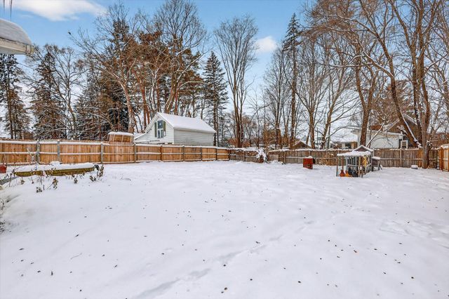 126 N Clark Street, Six Lakes, MI 48886