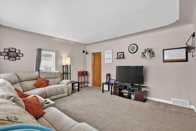 126 N Clark Street, Six Lakes, MI 48886