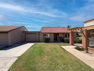 341 LEISURE WORLD --, Mesa, AZ 85206