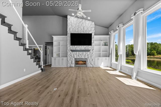 43912 Trillium Drive, Sterling Heights, MI 48314