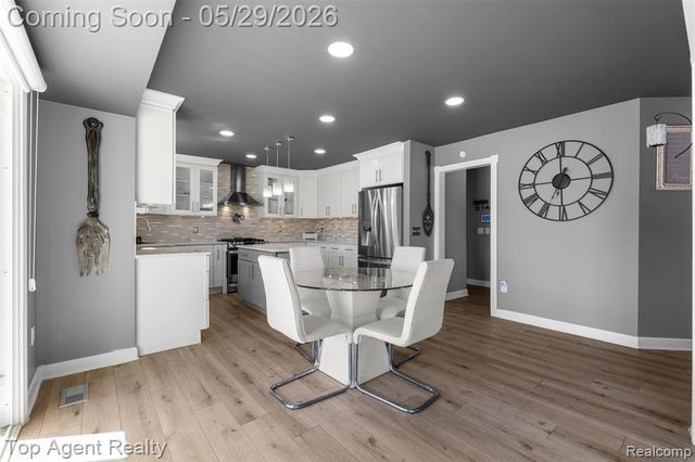 43912 Trillium Drive, Sterling Heights, MI 48314