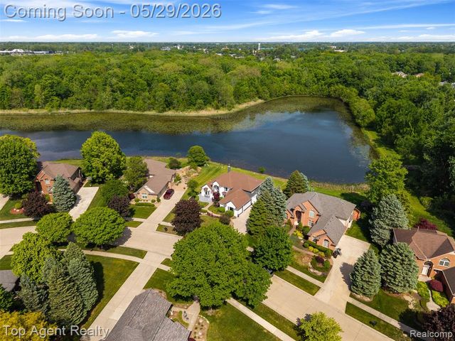 43912 Trillium Drive, Sterling Heights, MI 48314