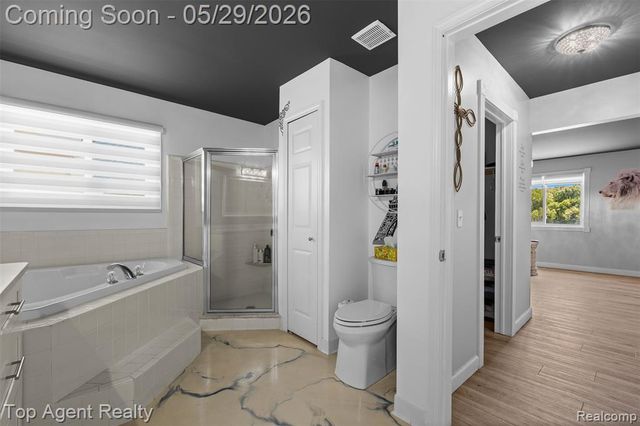 43912 Trillium Drive, Sterling Heights, MI 48314