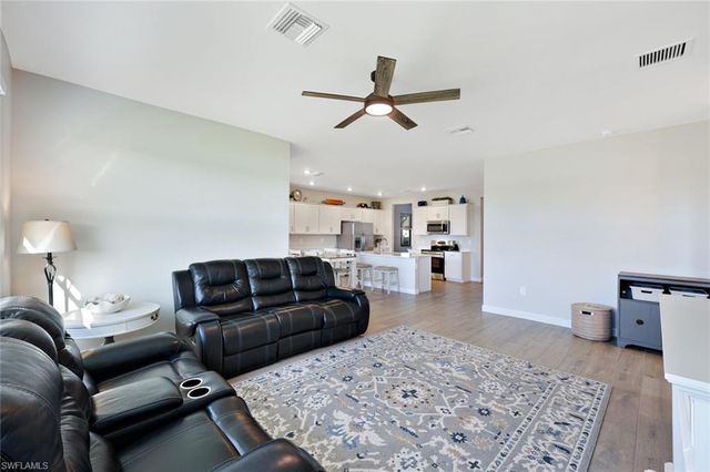 11087 Canopy LOOP, Fort Myers, FL 33913