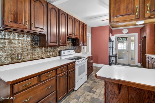 1125 Mc Clellan Street, Schenectady, NY 12309