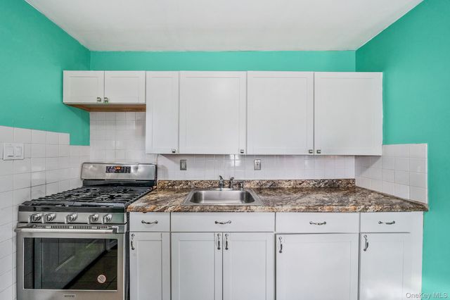 47 Satinwood Street, Central Islip, NY 11722