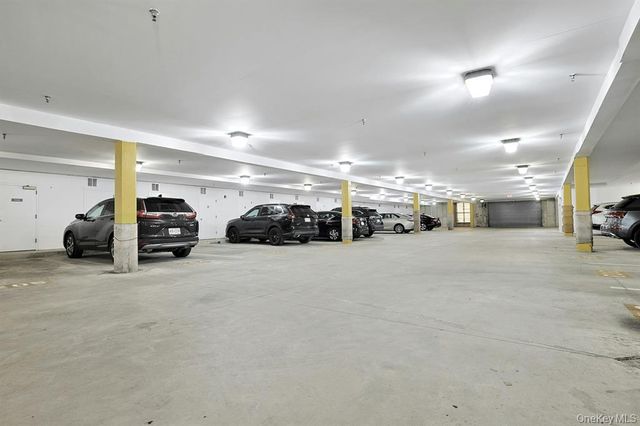24 N De Baun Avenue 302, Suffern, NY 10901