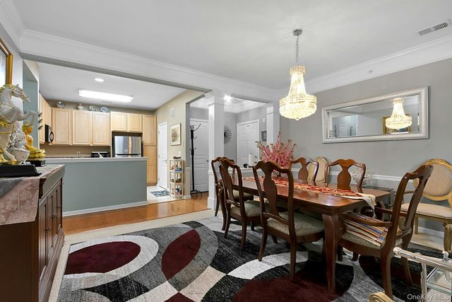 24 N De Baun Avenue 302, Suffern, NY 10901