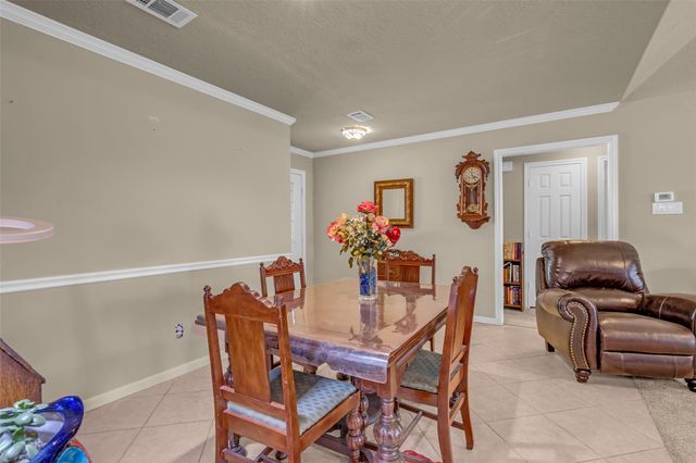 106 Harbour Town Way, Conroe, TX 77356
