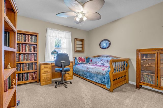 106 Harbour Town Way, Conroe, TX 77356
