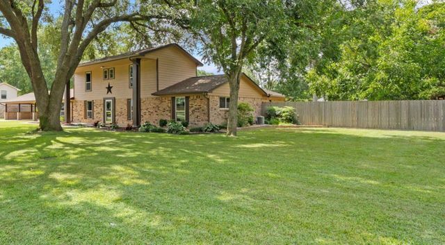 16855 E Maglitto Circle, Tomball, TX 77377