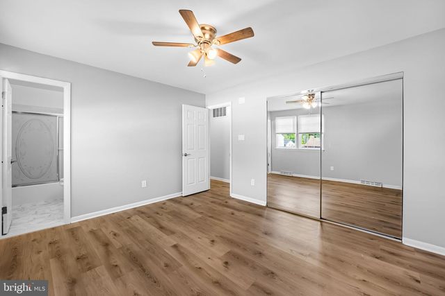 520 HOLLY HUNT RD, Middle River, MD 21220
