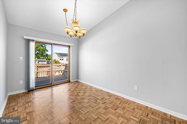 520 HOLLY HUNT RD, Middle River, MD 21220