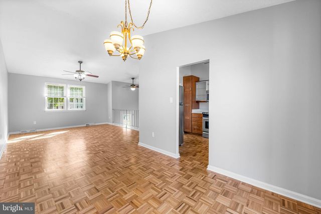 520 HOLLY HUNT RD, Middle River, MD 21220