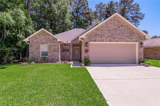 5 Lazy Springs Street, Trinity, TX 75862
