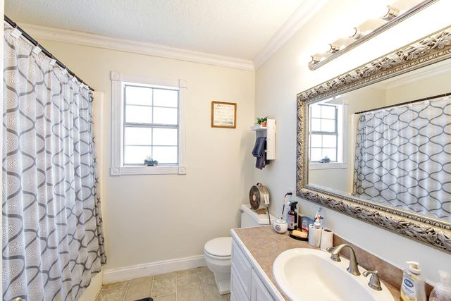 924 Eagle Dr, Houma, LA 70364