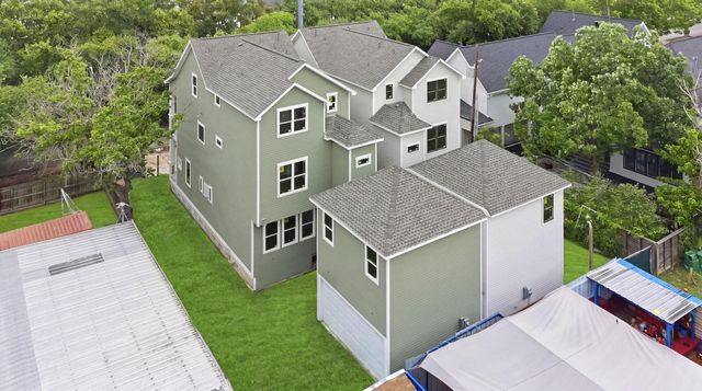 312 W 9th St, Houston, TX 77007