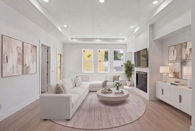 312 W 9th St, Houston, TX 77007