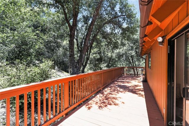 1523 Lassen Way, Pine Mountain Club, CA 93222
