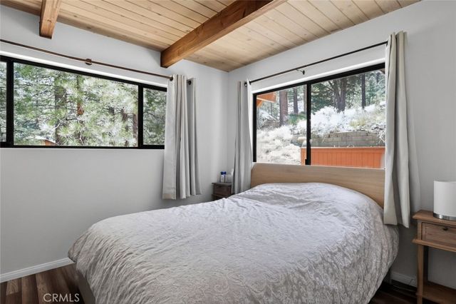 1523 Lassen Way, Pine Mountain Club, CA 93222