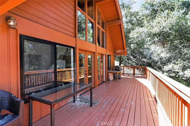 1523 Lassen Way, Pine Mountain Club, CA 93222