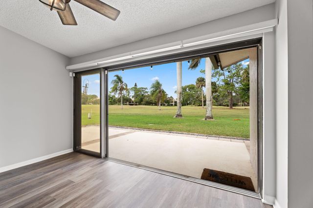 3753 SW Pheasant Run, Palm City, FL 34990