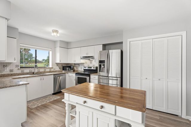 3753 SW Pheasant Run, Palm City, FL 34990