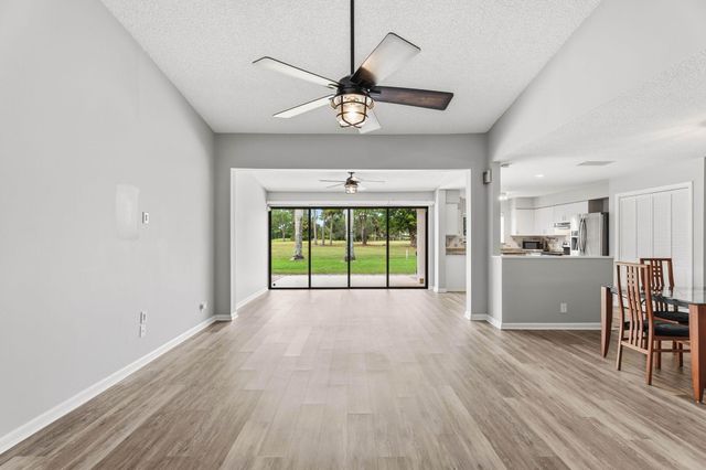 3753 SW Pheasant Run, Palm City, FL 34990