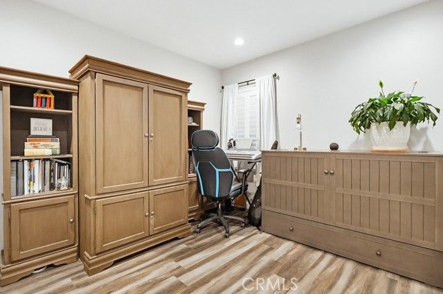 9542 Paramount, Downey, CA 90240