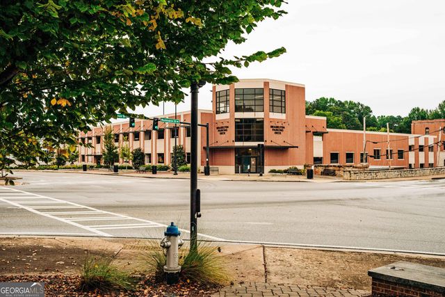 532 Winding Rose Drive, Hoschton, GA 30548