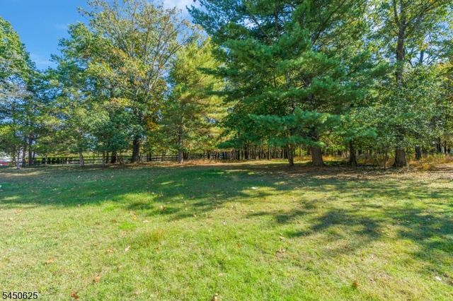 450 Van Holten Rd, Bridgewater Twp., NJ 08807