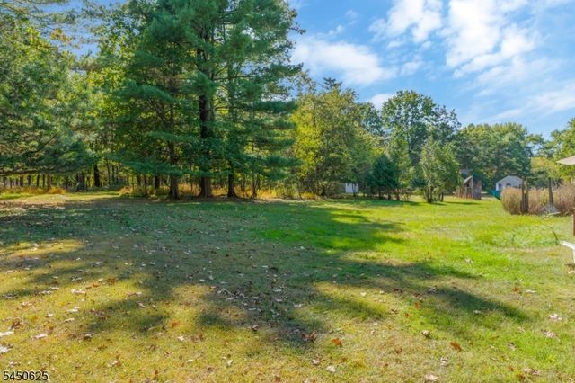 450 Van Holten Rd, Bridgewater Twp., NJ 08807