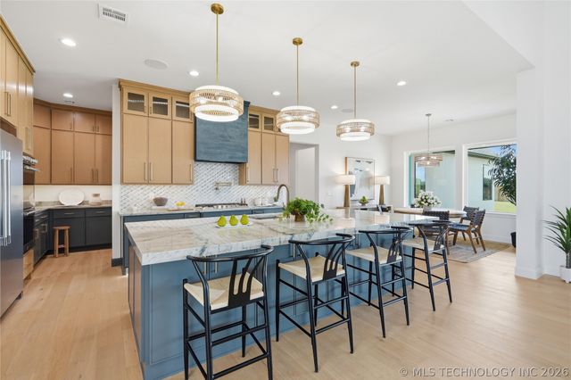 340 W 138th Street S, Bixby, OK 74008