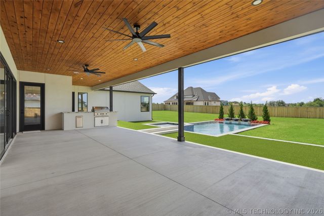 340 W 138th Street S, Bixby, OK 74008