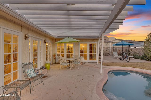 6704 PASEO REDONDO Avenue, El Paso, TX 79912