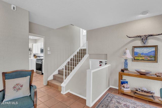 6704 PASEO REDONDO Avenue, El Paso, TX 79912